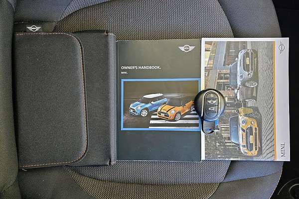 2018 MINI Hatch Cooper F55