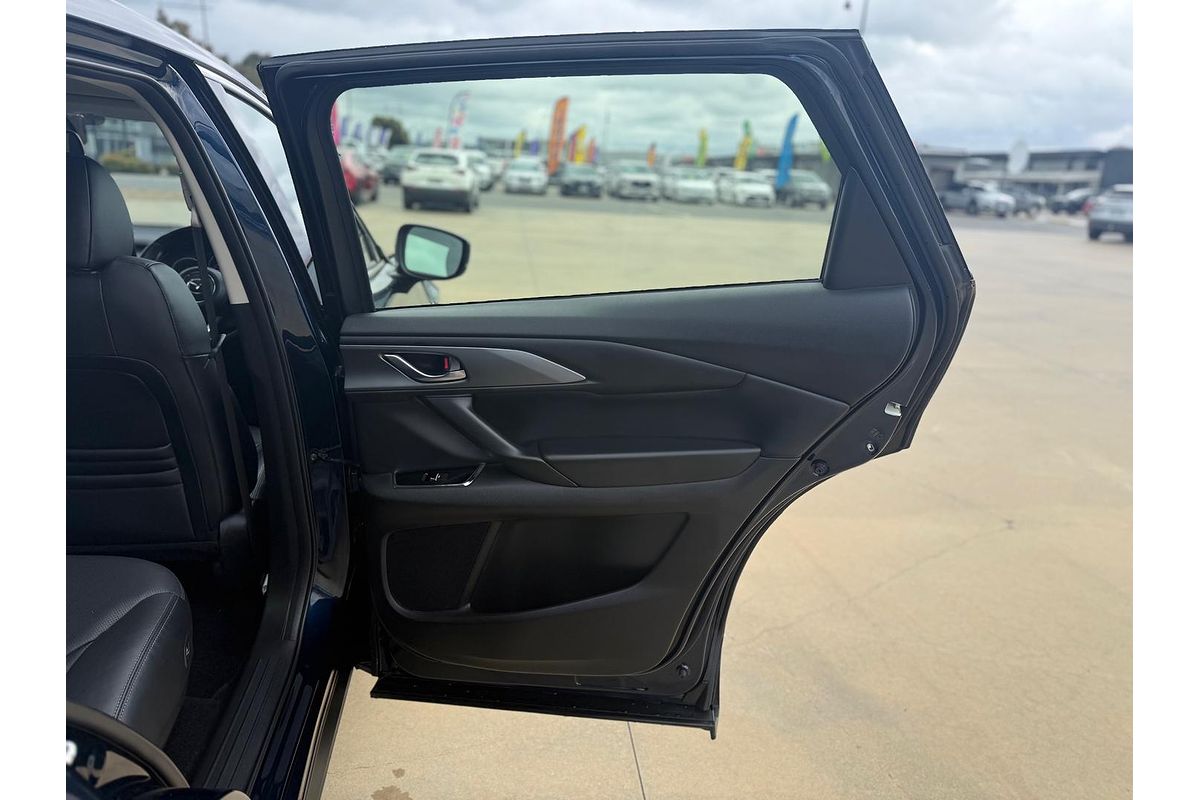 2022 Mazda CX-9 Touring TC