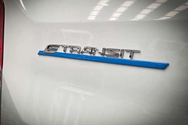 2023 Ford E-Transit 420L VO Mid Roof