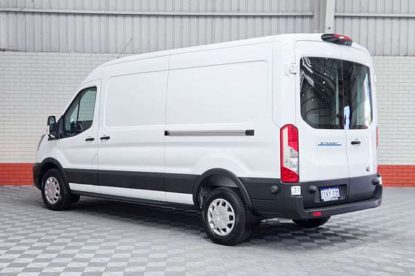 2023 Ford E-Transit 420L VO Mid Roof