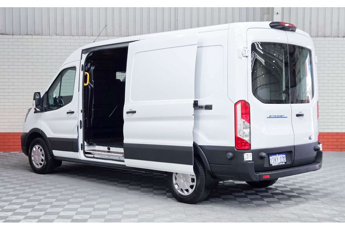 2023 Ford E-Transit 420L VO Mid Roof