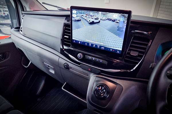 2023 Ford E-Transit 420L VO Mid Roof