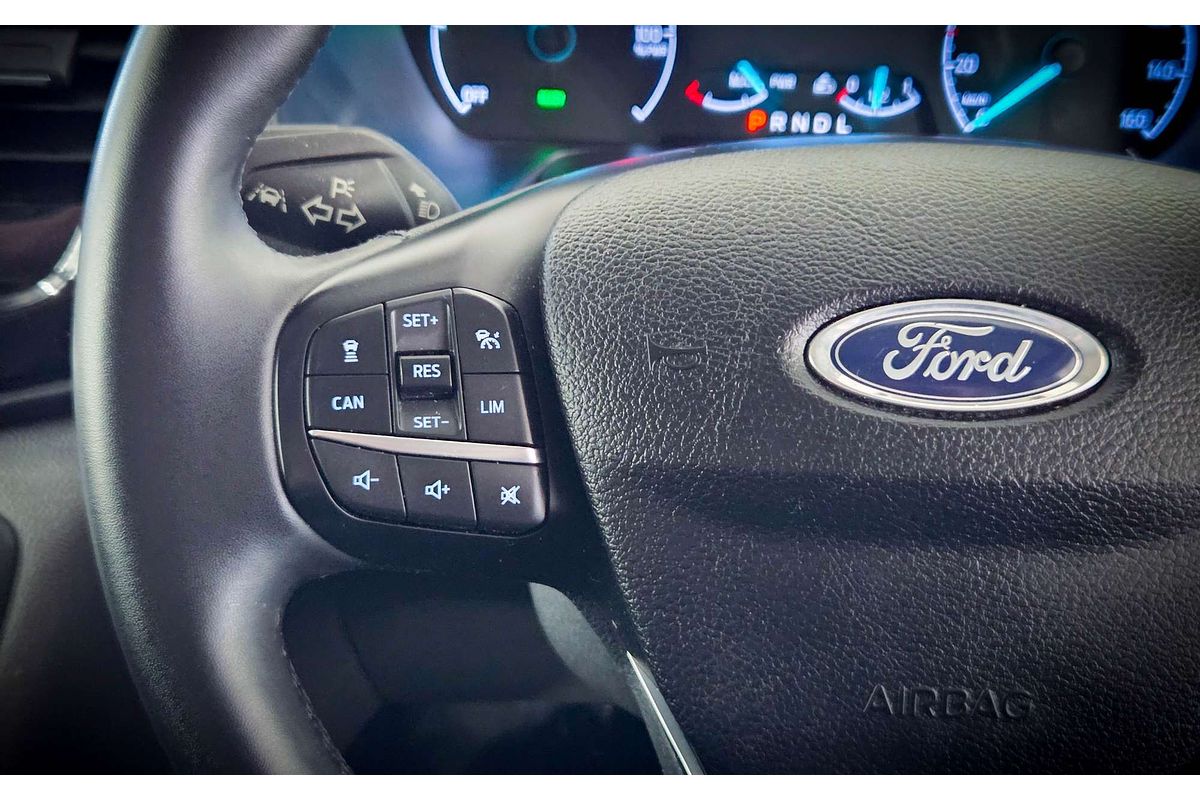 2023 Ford E-Transit 420L VO Mid Roof