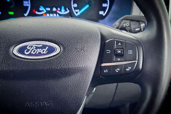 2023 Ford E-Transit 420L VO Mid Roof