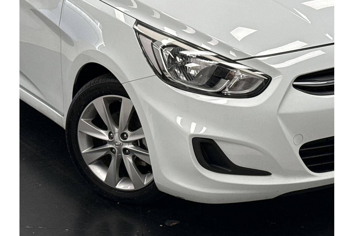 2017 Hyundai Accent Sport RB5