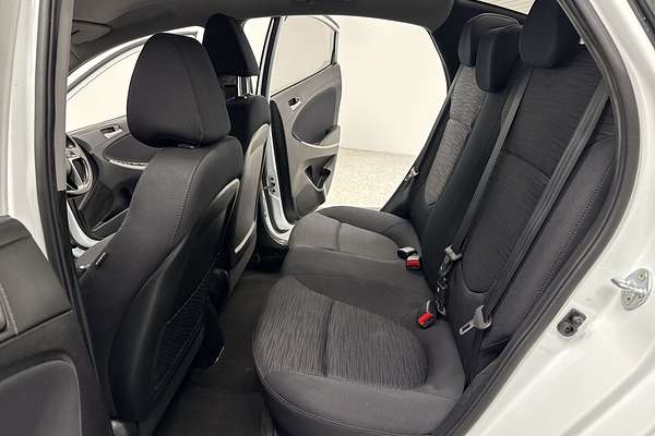 2017 Hyundai Accent Sport RB5