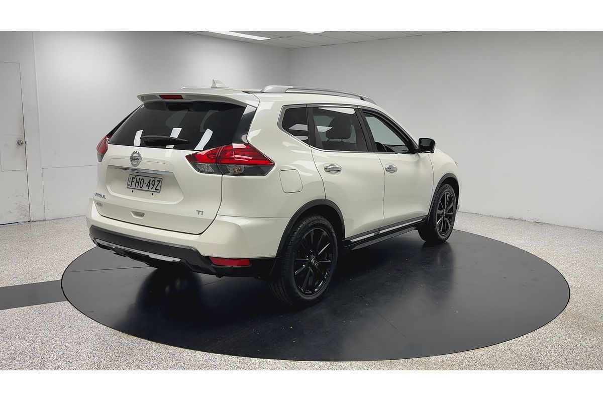 2017 Nissan X-TRAIL Ti T32