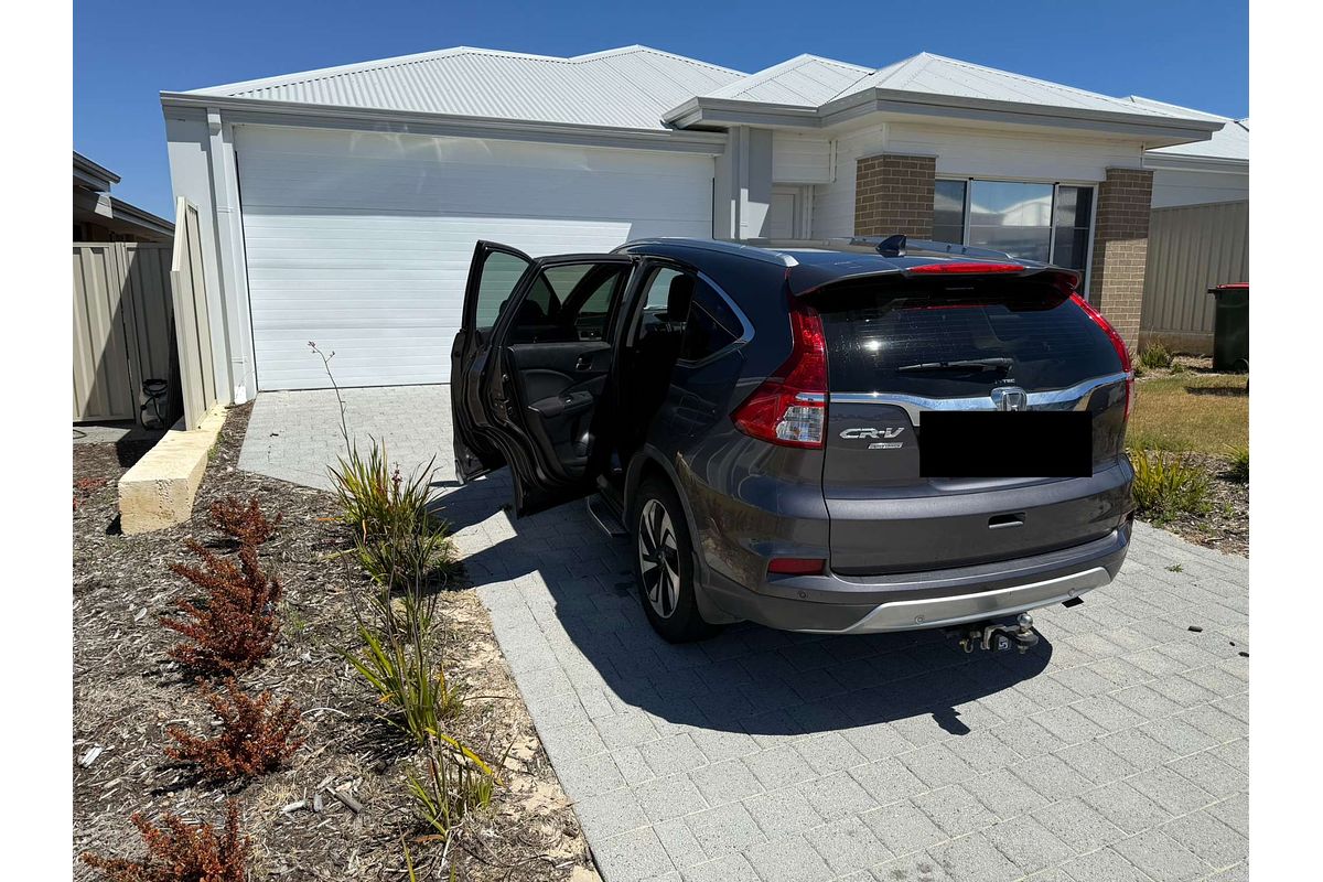 2016 Honda CR-V Limited Edition RM Series II