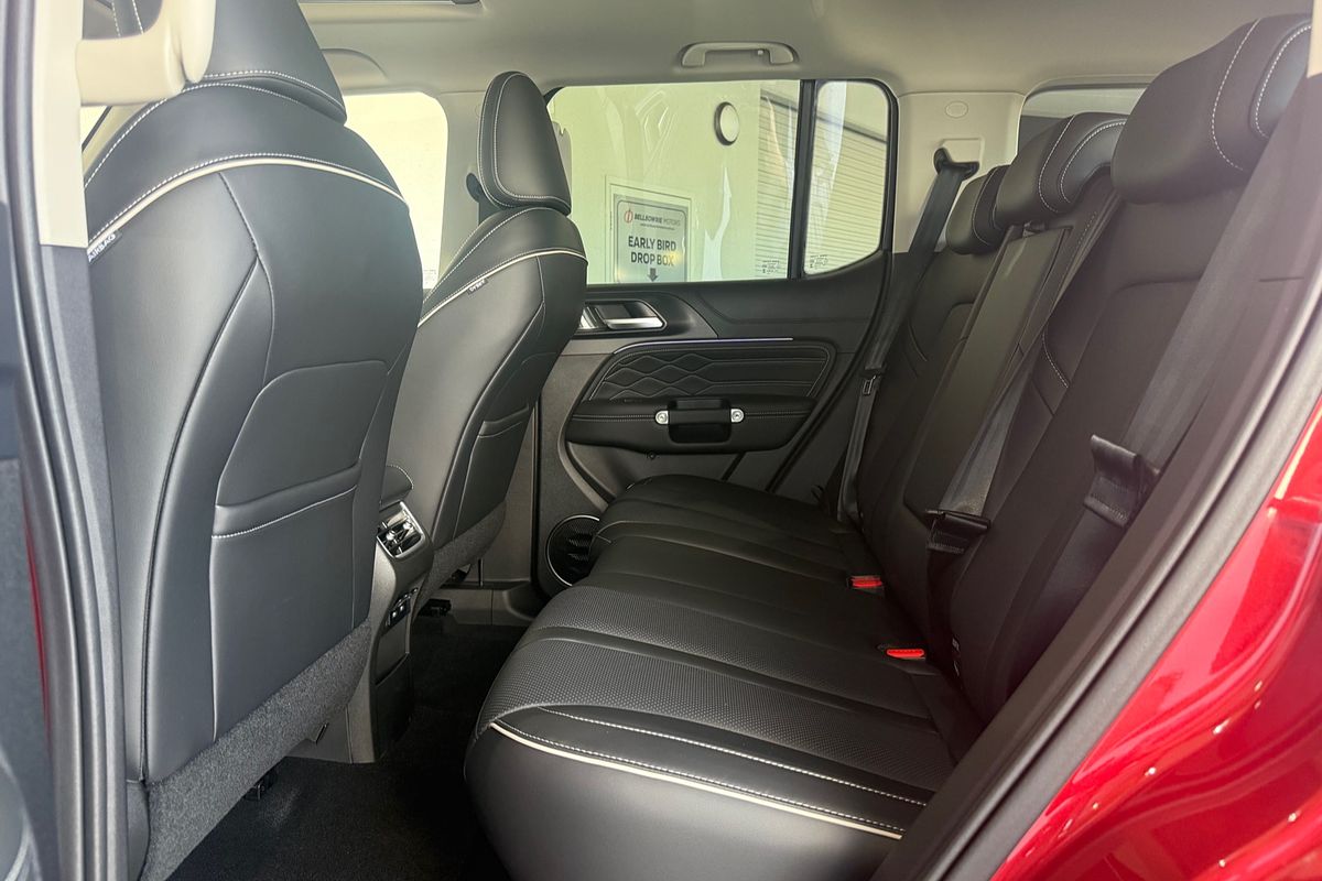 2025 GWM Tank 300 Ultra P01