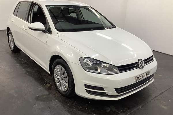 2015 Volkswagen Golf 90TSI 7