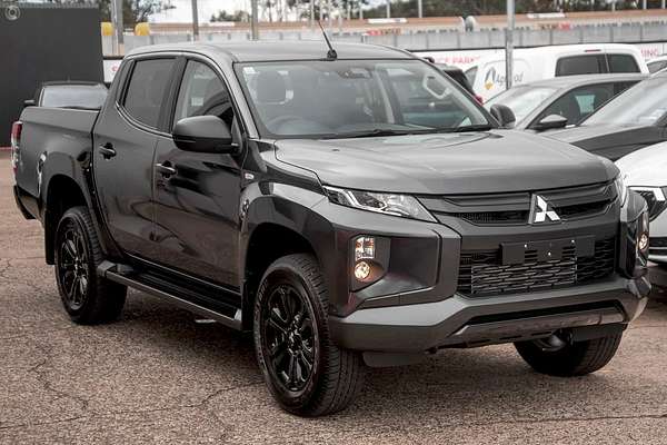 2023 Mitsubishi Triton GLX-R MR 4X4