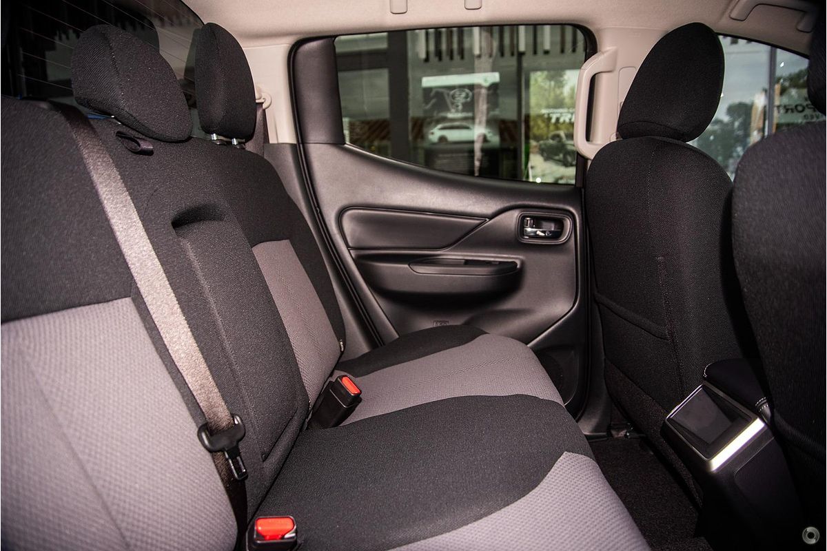 2023 Mitsubishi Triton GLX-R MR 4X4