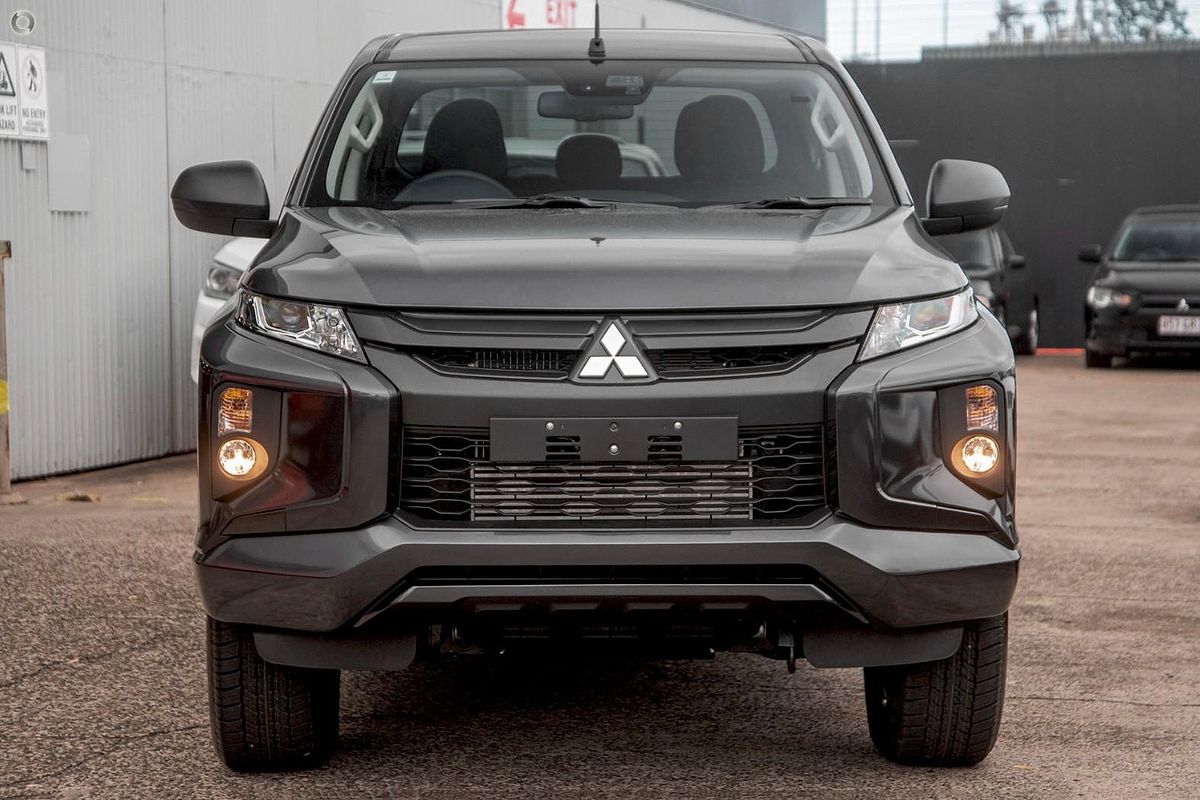 2023 Mitsubishi Triton GLX-R MR 4X4