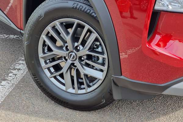 2025 Nissan X-TRAIL ST T33