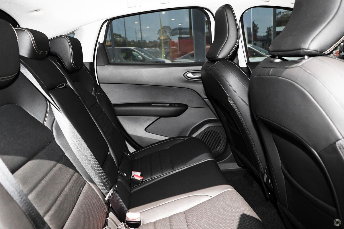 2025 Renault Arkana Evolution JL1