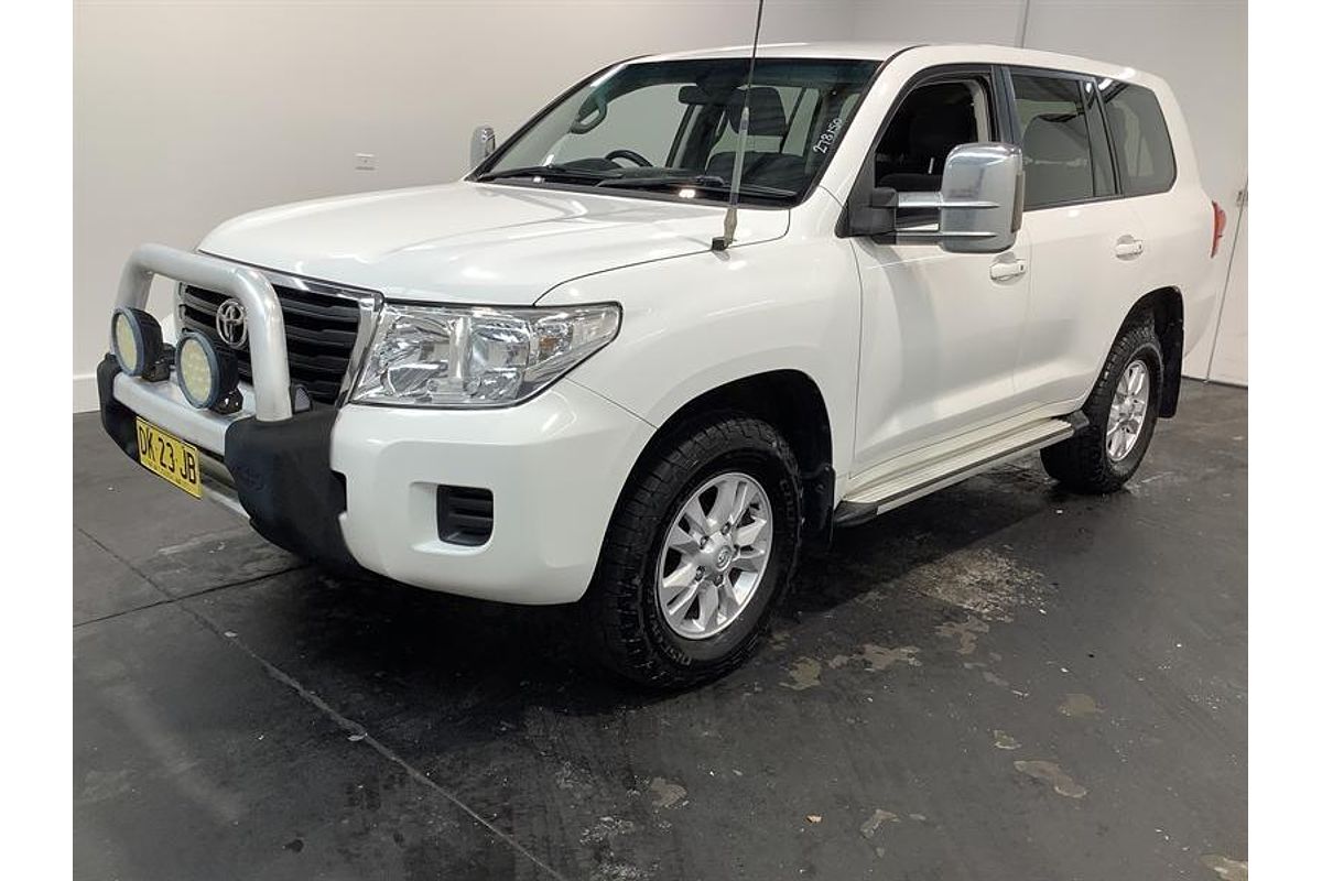 2012 Toyota Landcruiser GXL (4x4) VDJ200R 09 UPGRADE