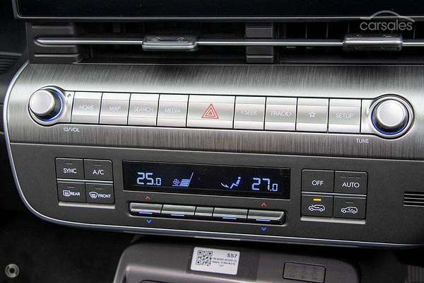 2025 Hyundai Kona Premium SX2.V3