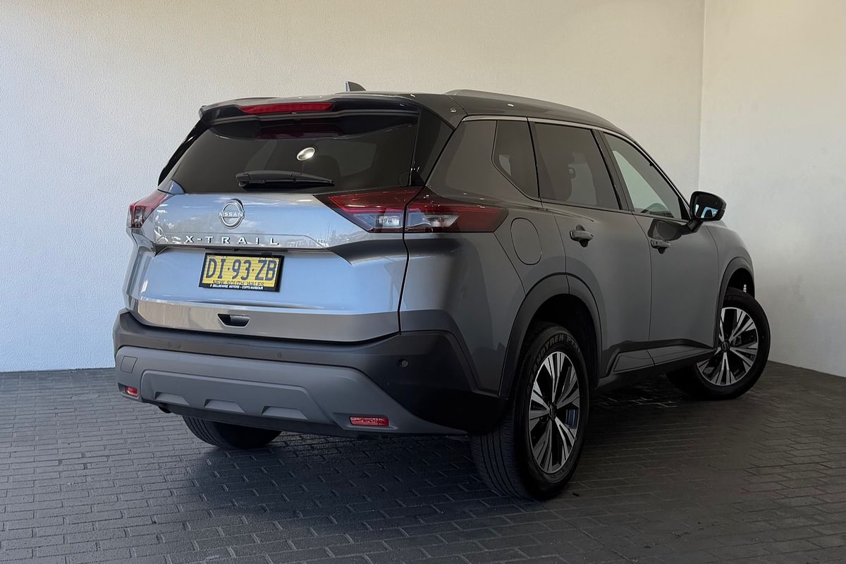 2023 Nissan X-TRAIL ST-L T33