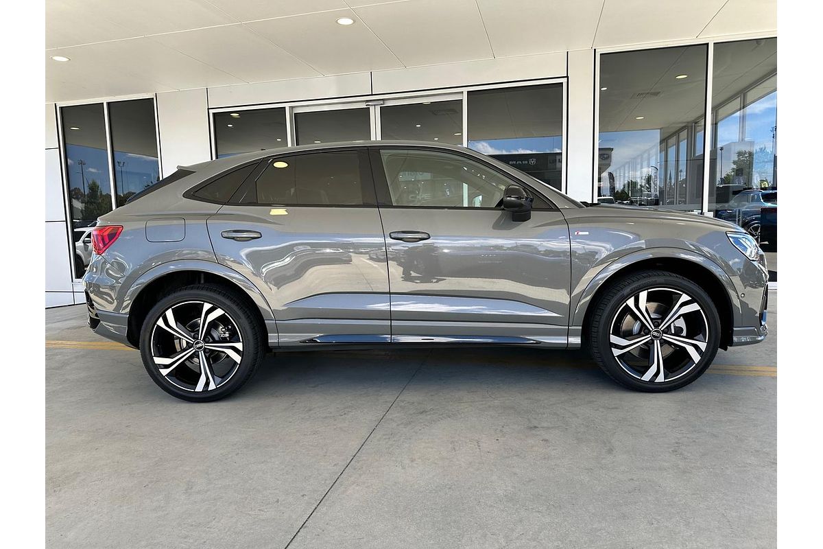 2025 Audi Q3 40 TFSI S line F3