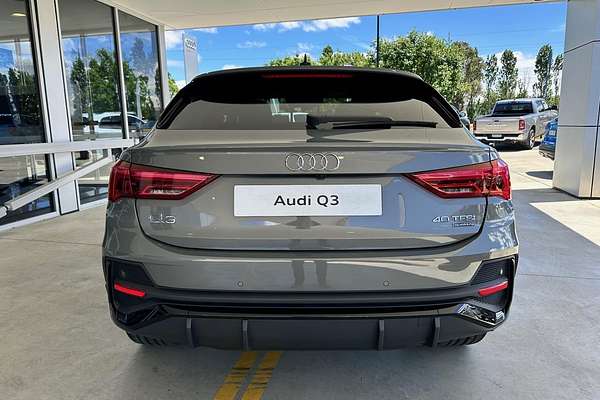 2025 Audi Q3 40 TFSI S line F3