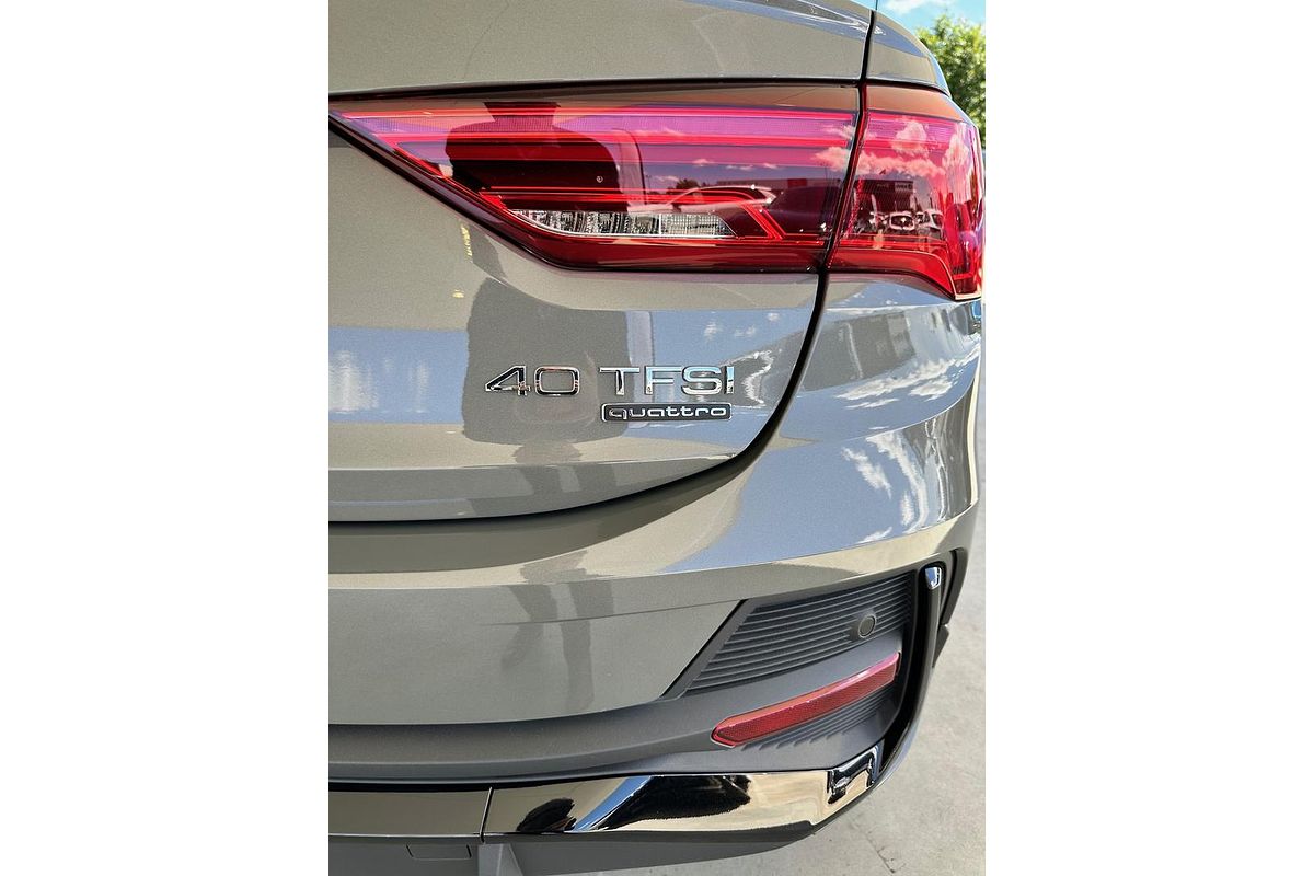 2025 Audi Q3 40 TFSI S line F3