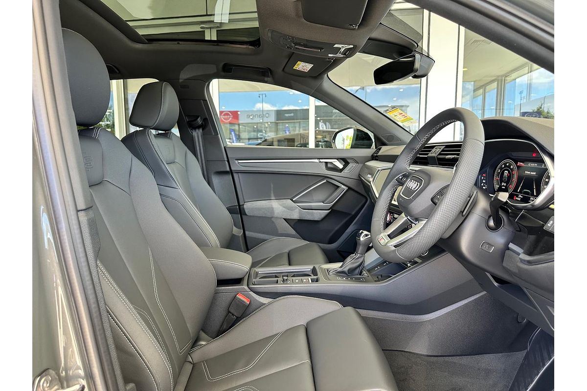 2025 Audi Q3 40 TFSI S line F3