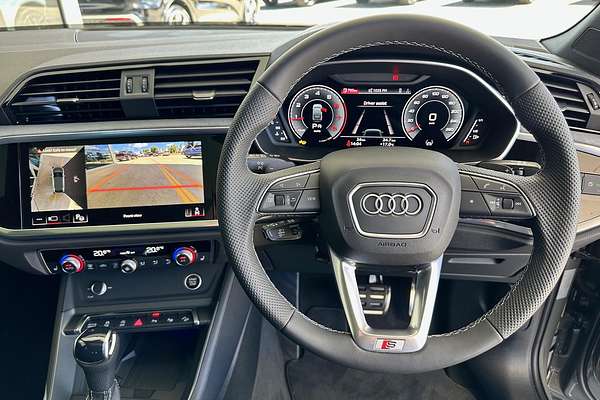 2025 Audi Q3 40 TFSI S line F3