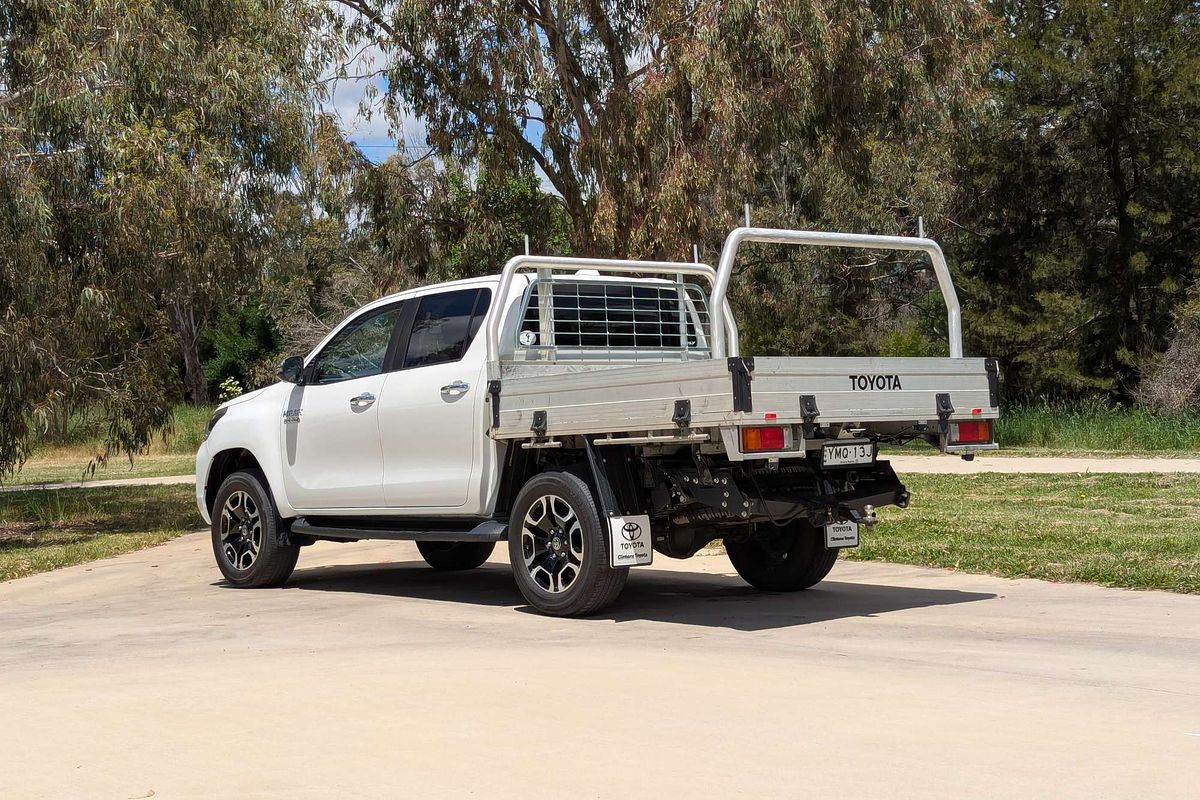 2022 Toyota Hilux SR5 GUN126R 4X4