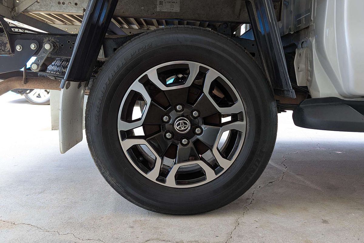 2022 Toyota Hilux SR5 GUN126R 4X4