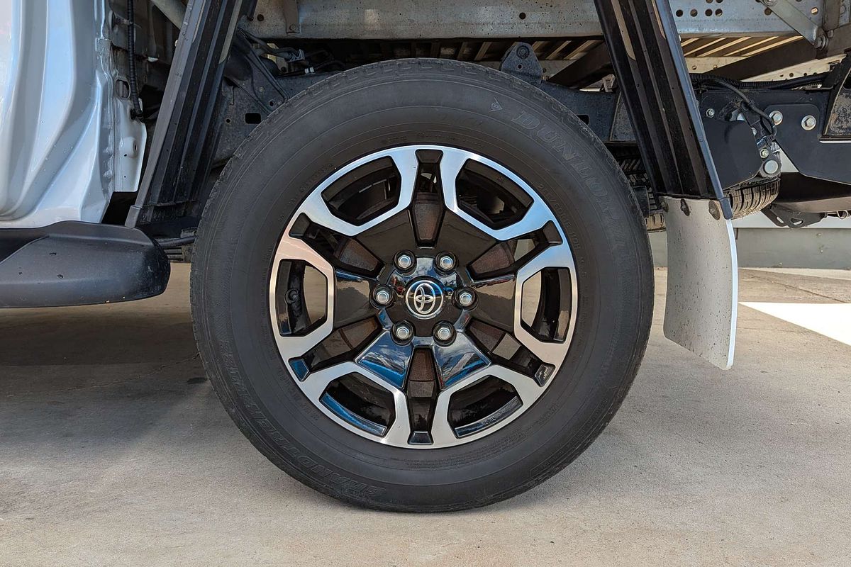 2022 Toyota Hilux SR5 GUN126R 4X4