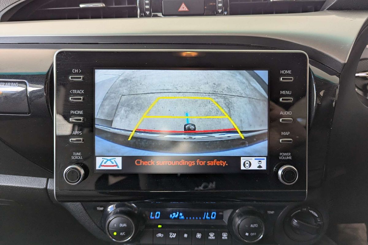 2022 Toyota Hilux SR5 GUN126R 4X4