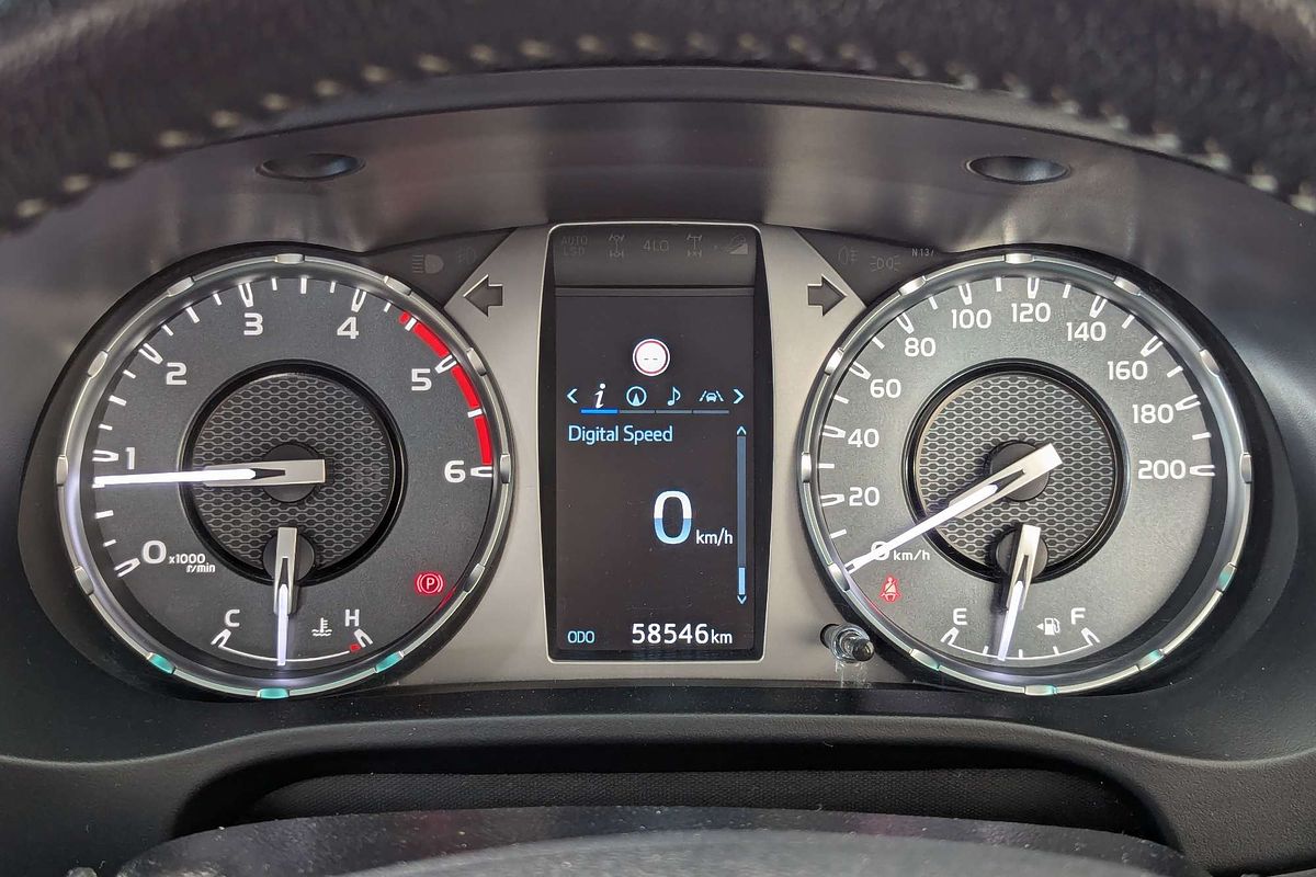 2022 Toyota Hilux SR5 GUN126R 4X4