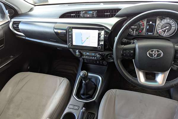 2022 Toyota Hilux SR5 GUN126R 4X4