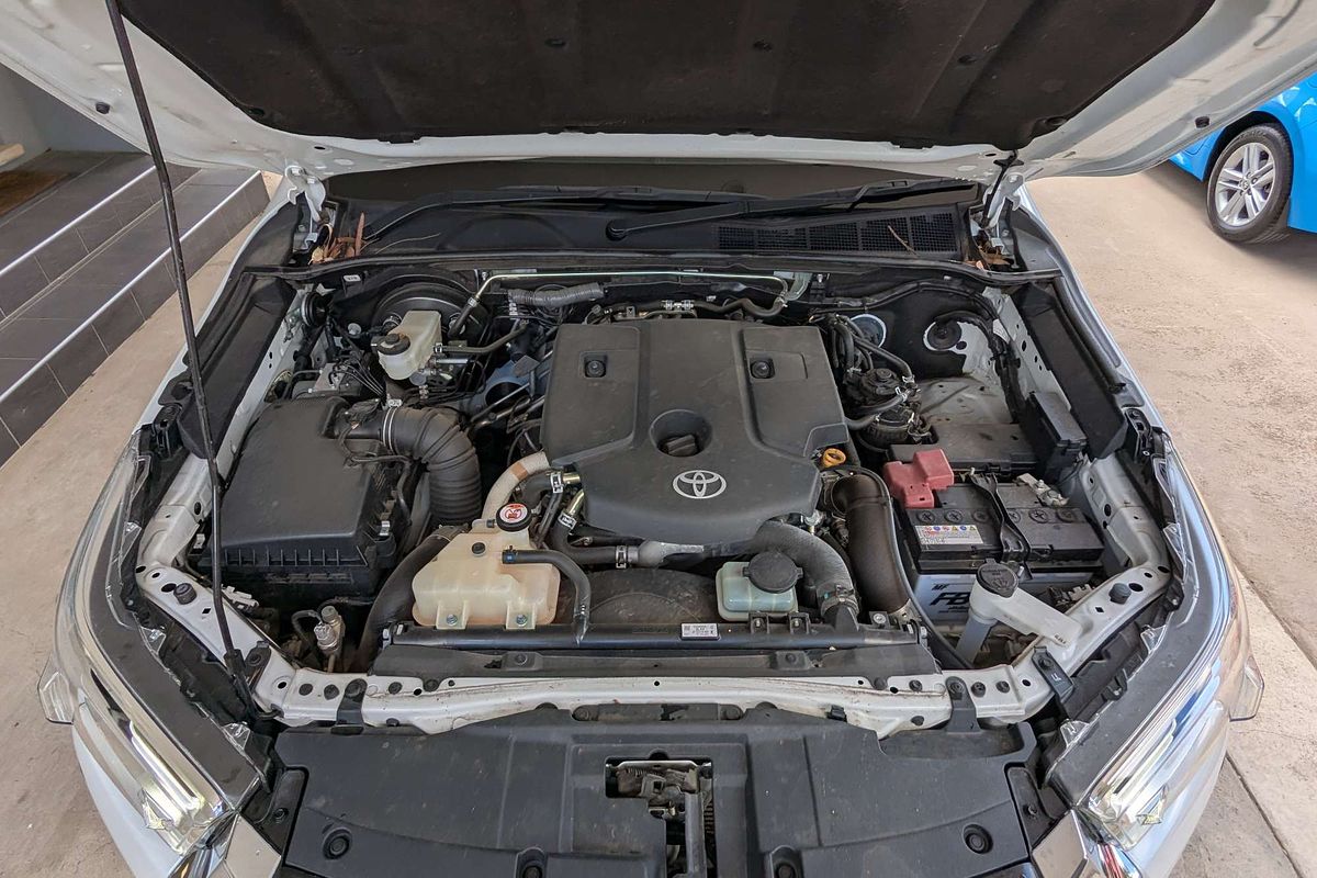 2022 Toyota Hilux SR5 GUN126R 4X4