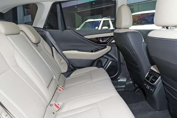 2025 Subaru Outback AWD Touring XT 6GEN