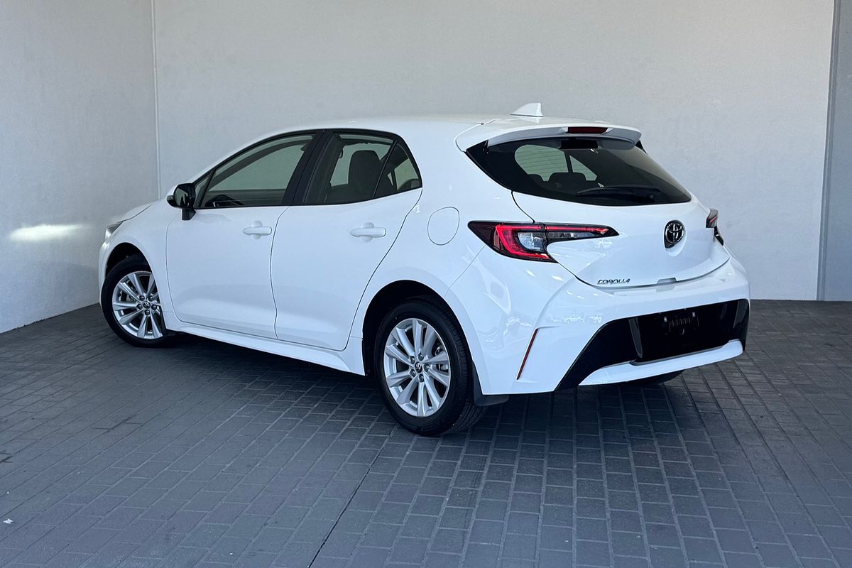 2023 Toyota Corolla Ascent Sport Hybrid ZWE219R