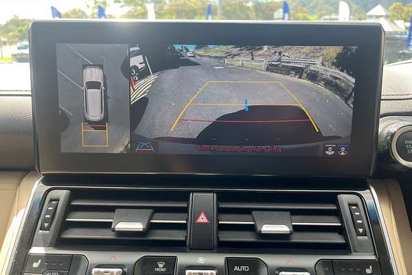 2024 Toyota Landcruiser Sahara FJA300R