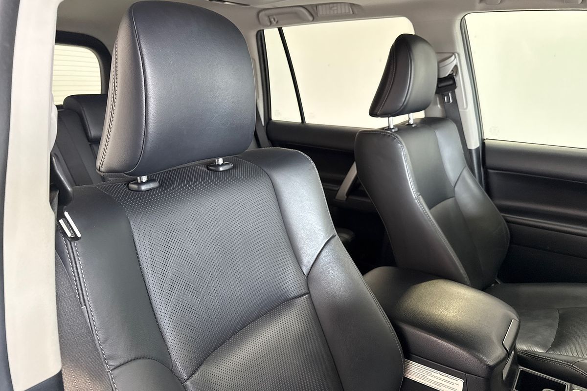 2021 Toyota Landcruiser Prado Kakadu GDJ150R