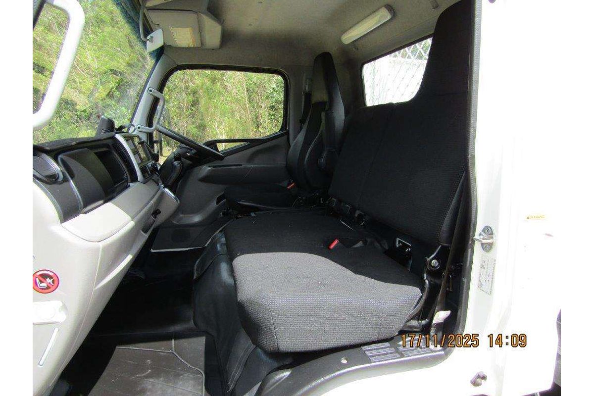 2022 Fuso Canter 413 4x2 SWB