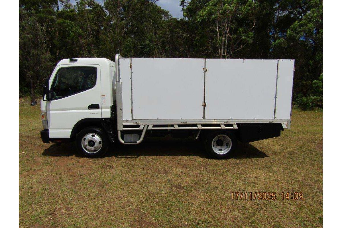 2022 Fuso Canter 413 4x2 SWB