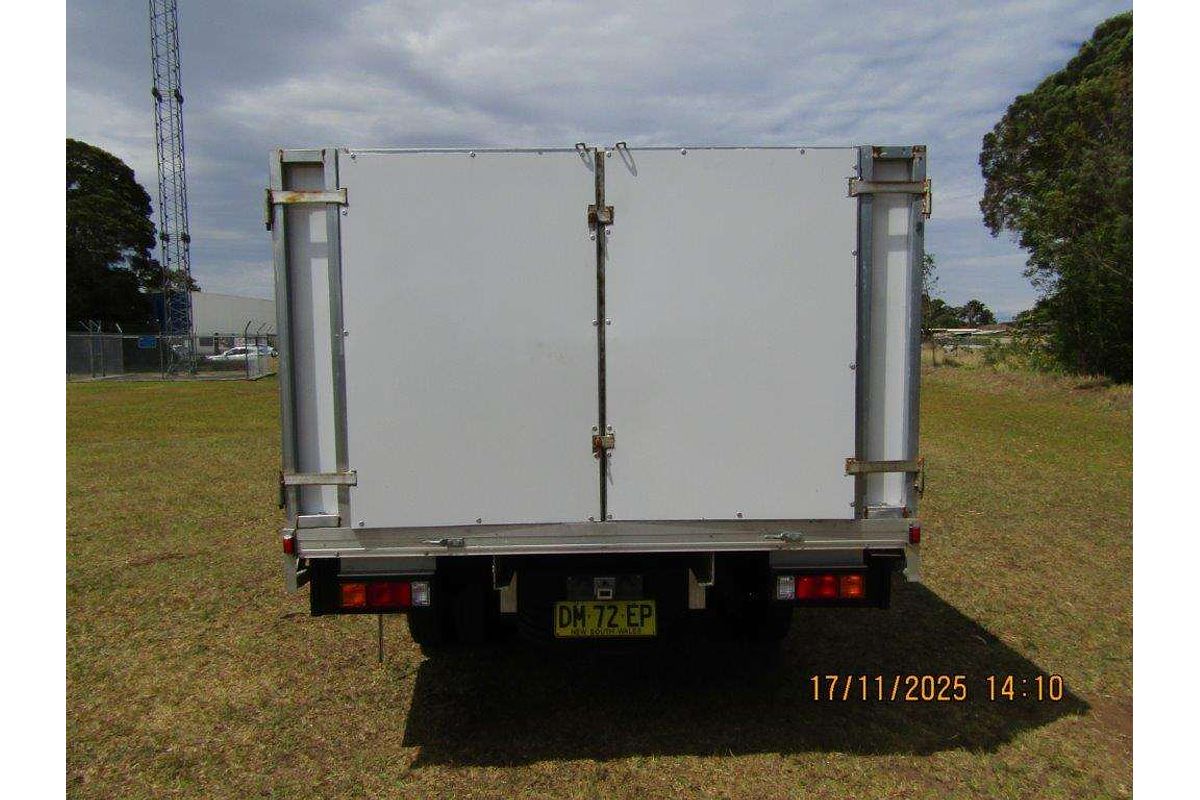 2022 Fuso Canter 413 4x2 SWB