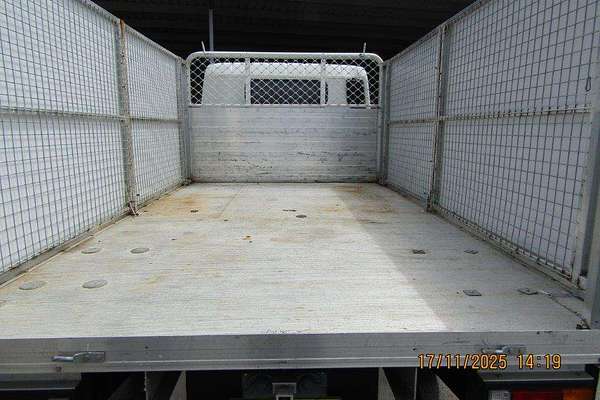 2022 Fuso Canter 413 4x2 SWB