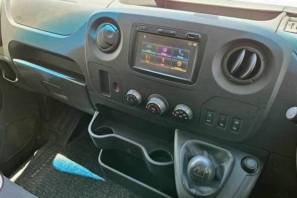 2019 Renault Master LWB X62 MY17 REAR WHEEL DRIVE LWB