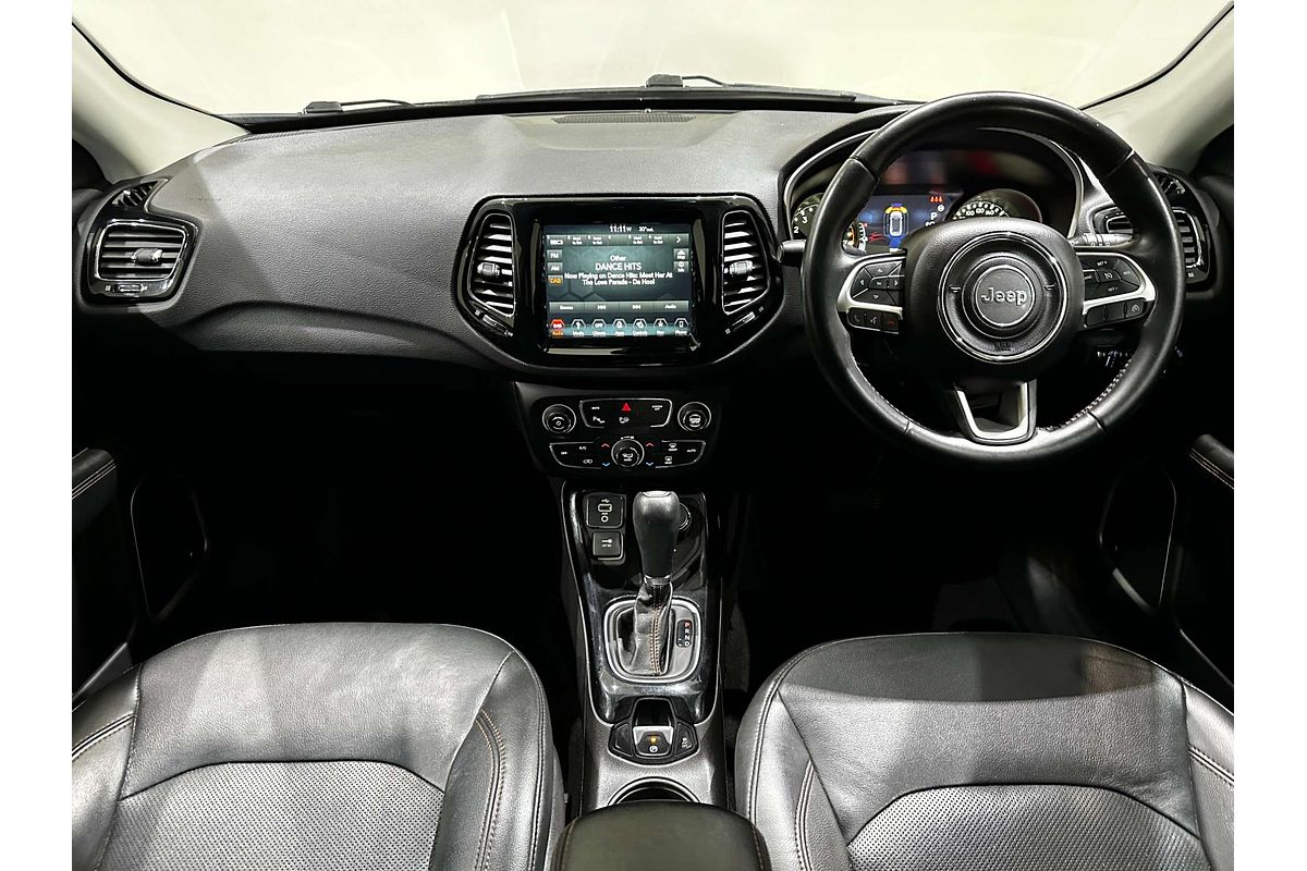 2017 Jeep Compass Limited M6