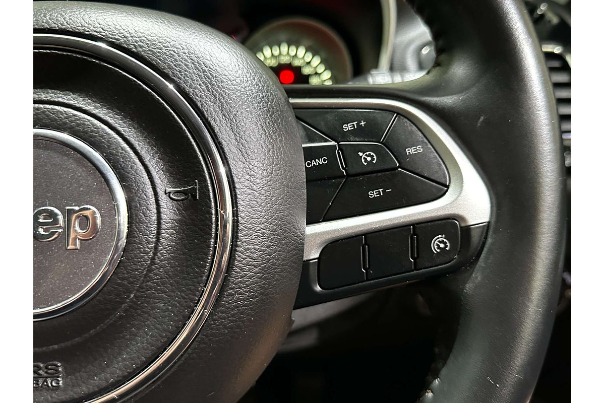 2017 Jeep Compass Limited M6