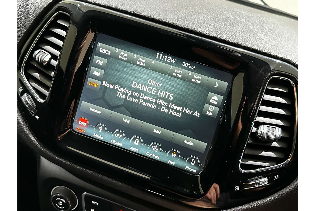 2017 Jeep Compass Limited M6