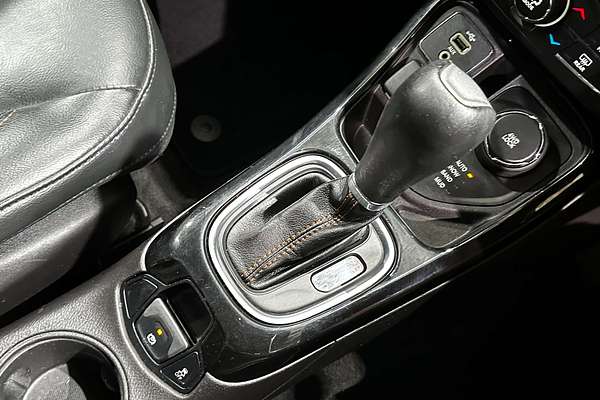 2017 Jeep Compass Limited M6