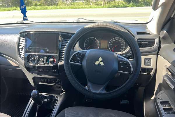 2016 Mitsubishi Triton GLX MQ 4X4