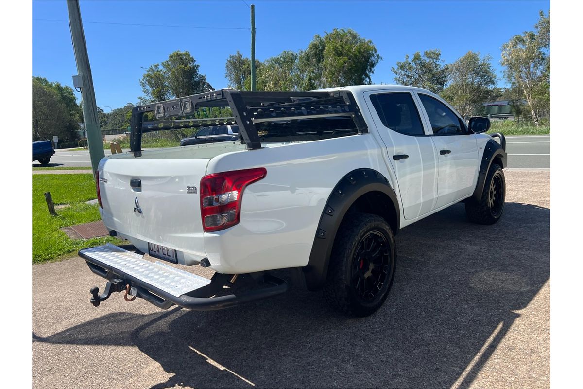 2016 Mitsubishi Triton GLX MQ 4X4