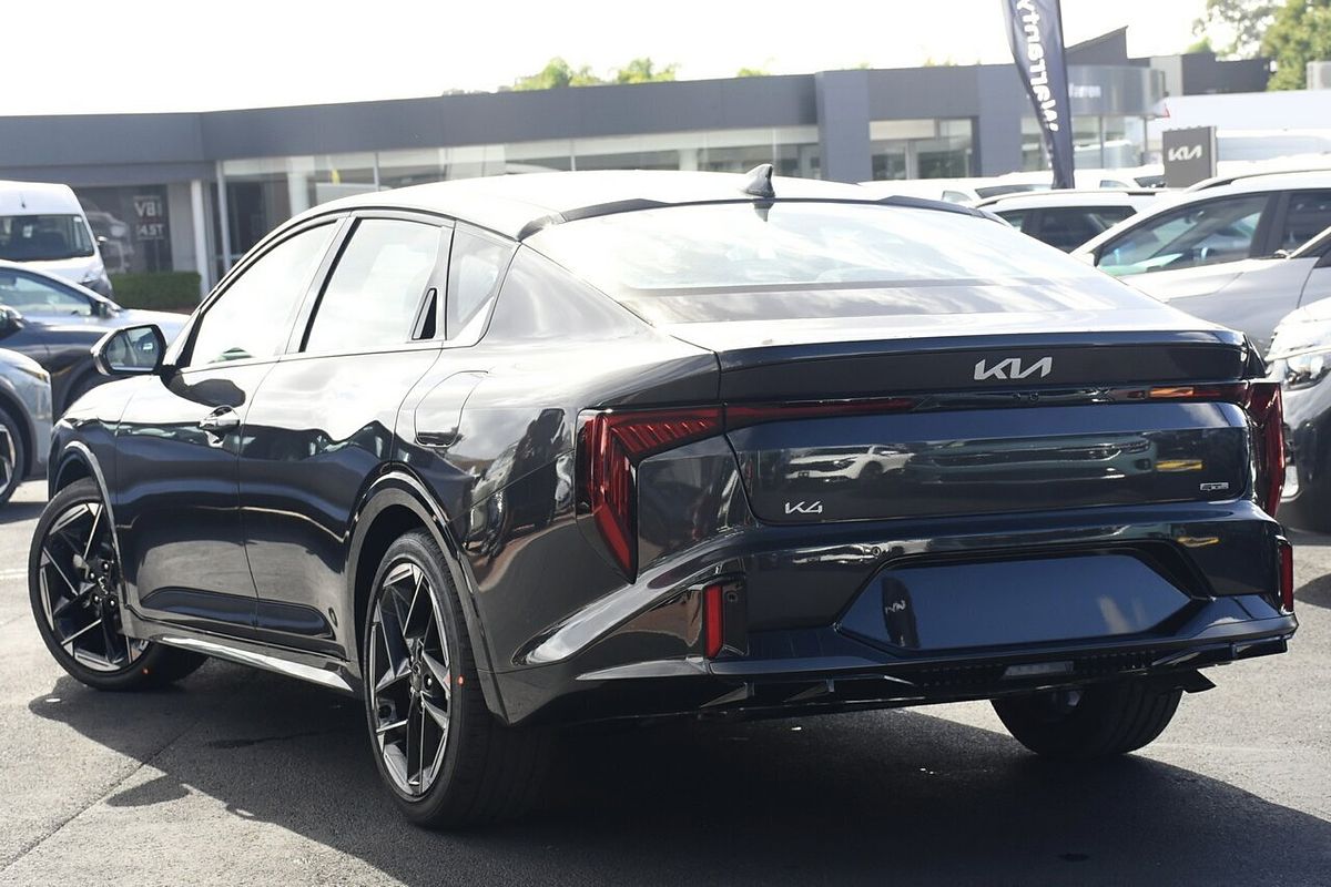 2025 Kia K4 GT-Line CL4m